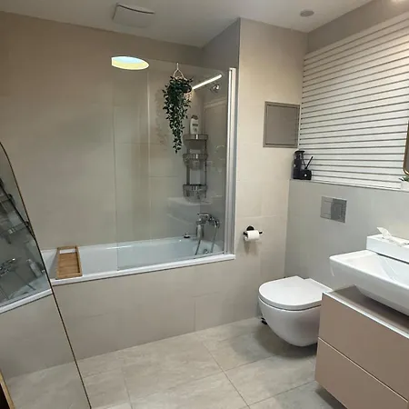 Trebesin Terrace & Free Parking براغ